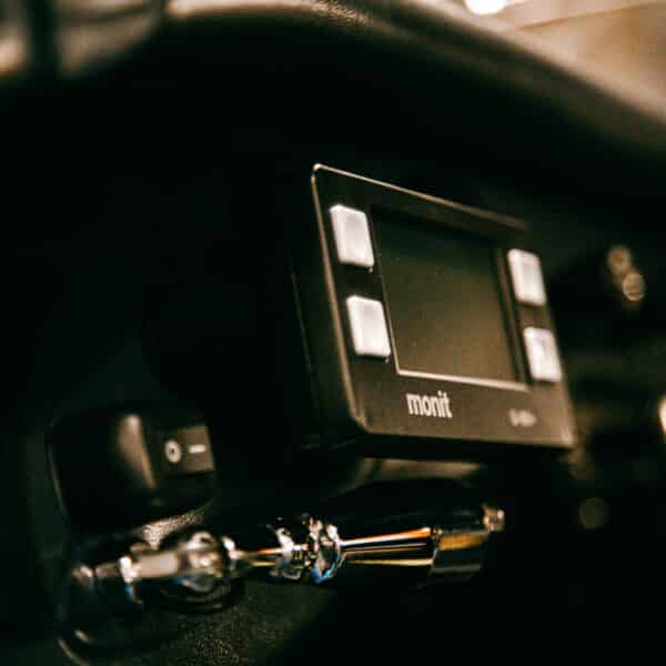 1960 Austin Healey 3000 Rally Car Workshop BTS 12