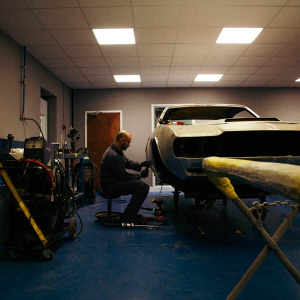 1970 Aston Martin DBS Vantage Workshop BTS 7