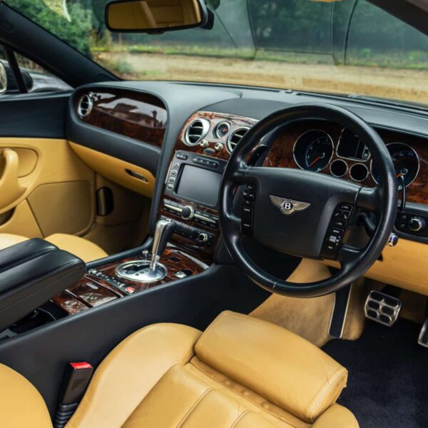 2 Car competition 35 scaled 1