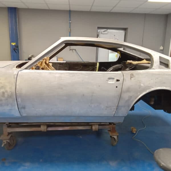 200226 1970 Aston Martin DBS Vantage Panel Gapping 3