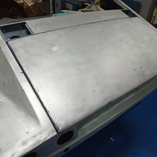 200226 1970 Aston Martin DBS Vantage Panel Gapping 30