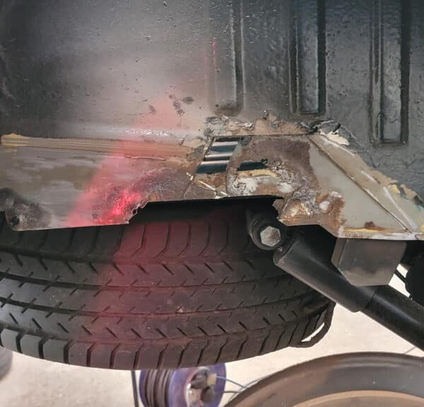 200226 1998 Citroen Saxo VTR Wheel Well Rust 6