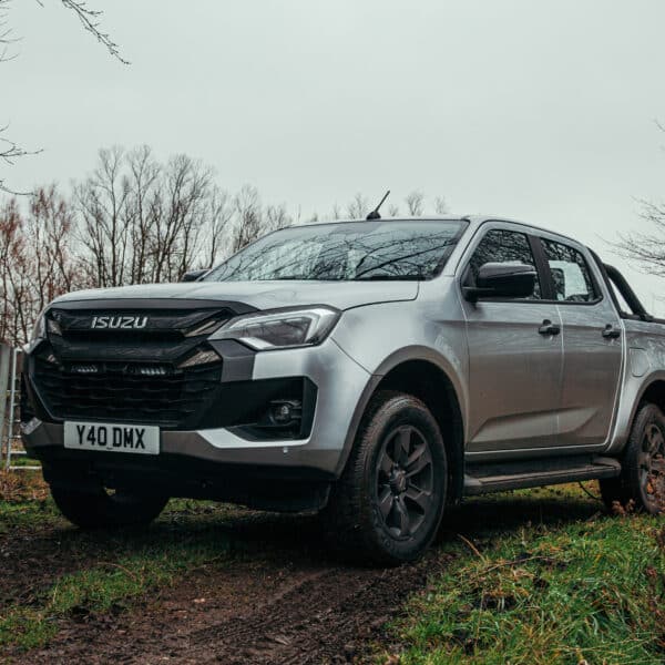 230126 2025 Isuzu D Max V Cross Beauty Shots 3