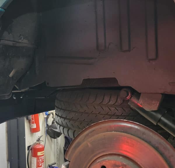 240226 1998 Citroen Saxo Seam Seal and Rust Coat 9