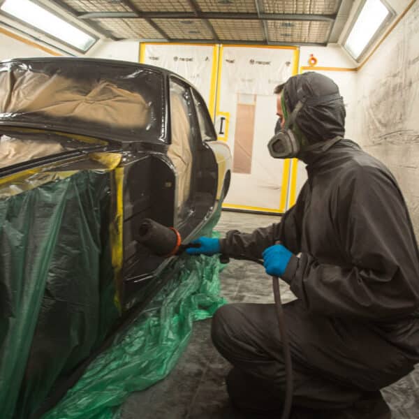 250226 1975 MGB GT V8 Primer 25