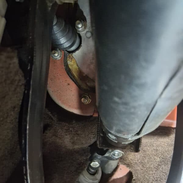 260226 1987 Maserati BiTurbo Clutch Slave Clutch Bleed and Boost Valve Wiring 4