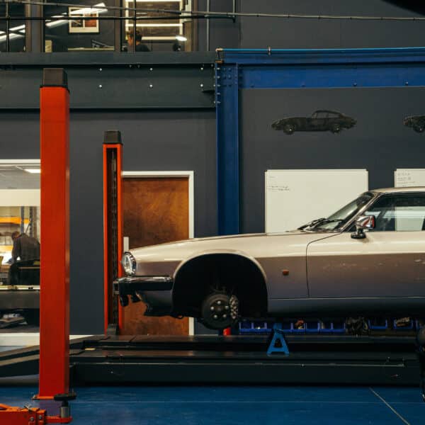 260226 1991 Jaguar XJS on ramp 2