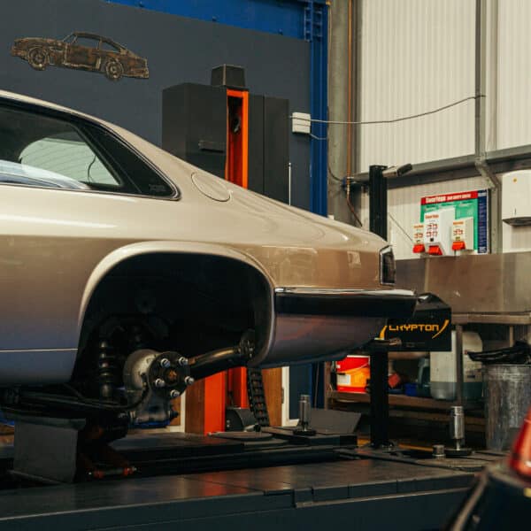 260226 1991 Jaguar XJS on ramp 3