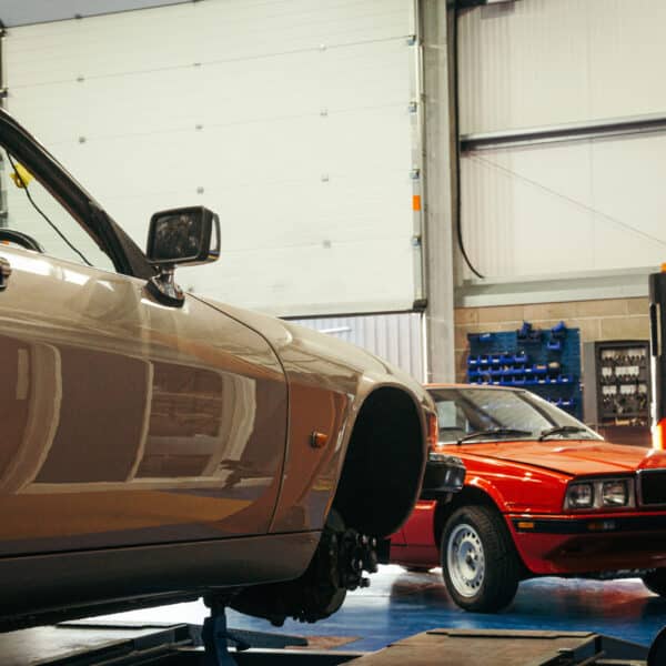 260226 1991 Jaguar XJS on ramp 6