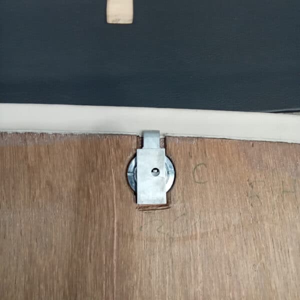 270226 1960 Jensen 541R Glovebox 7