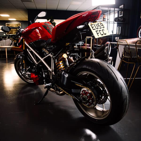 270226 2009 Ducati Streetfighter S Extra Photos 29