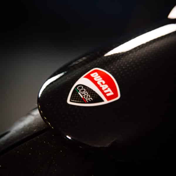 270226 2009 Ducati Streetfighter S Extra Photos 42