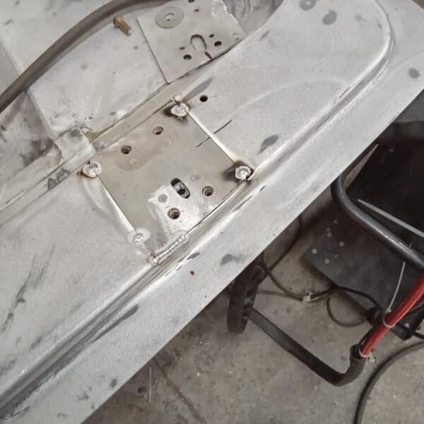 280126 1970 Aston Martin DBS Bonnet Repair 10