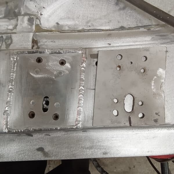 280126 1970 Aston Martin DBS Bonnet Repair 12