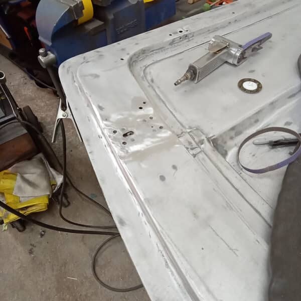 280126 1970 Aston Martin DBS Bonnet Repair 6