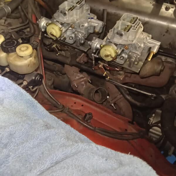 280126 1973 Mercedes 250 Carburettor Build Up 5