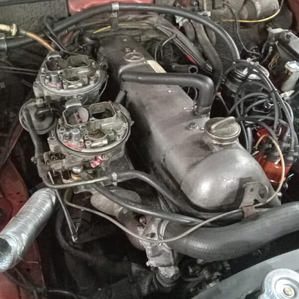 280126 1973 Mercedes 250 Remove Old Carbs Install New 6