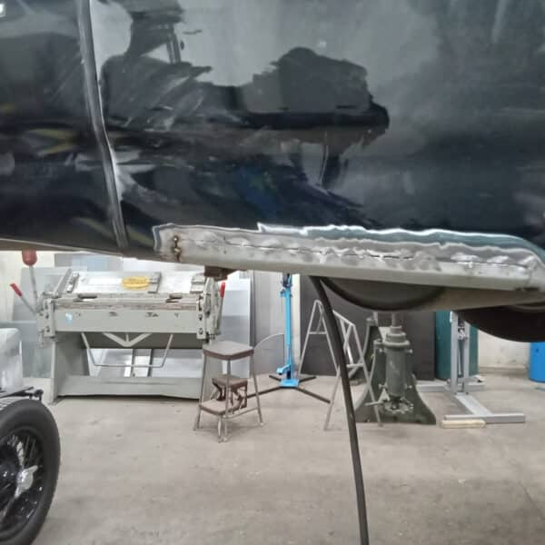 280126 1996 Bentley Continental Drivers Quarter Panel rust repair 11