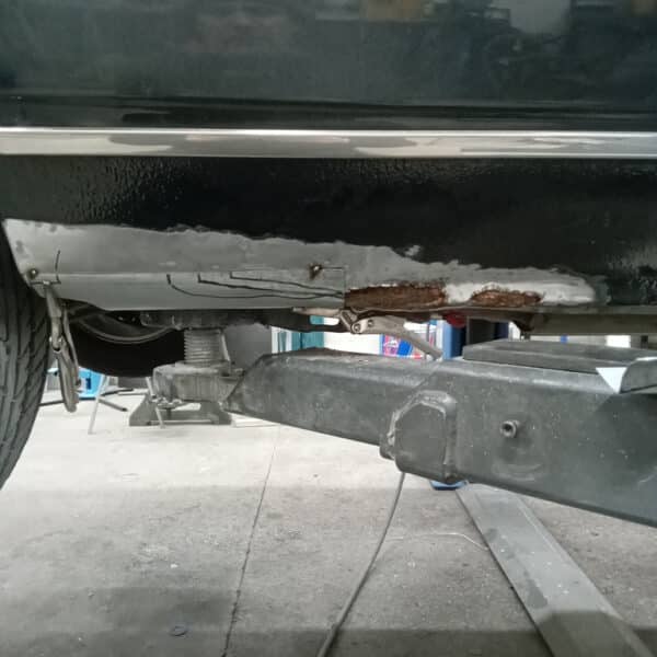 290126 1996 Bentley Continental Sill Repair 6