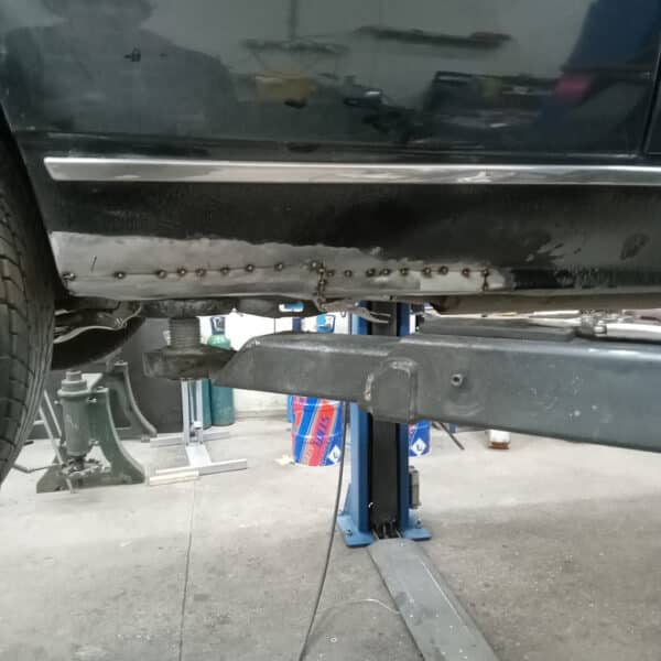 290126 1996 Bentley Continental Sill Repair 9