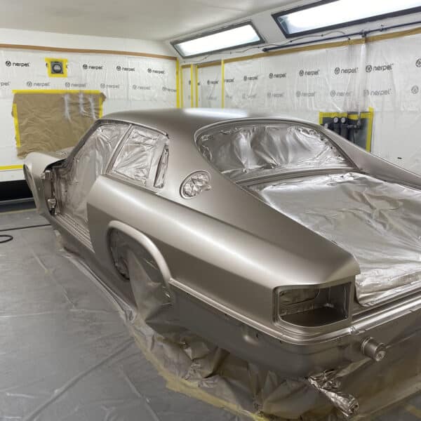 310126 1991 Jaguar XJS in colour 2