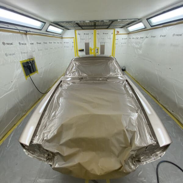 310126 1991 Jaguar XJS in colour 8