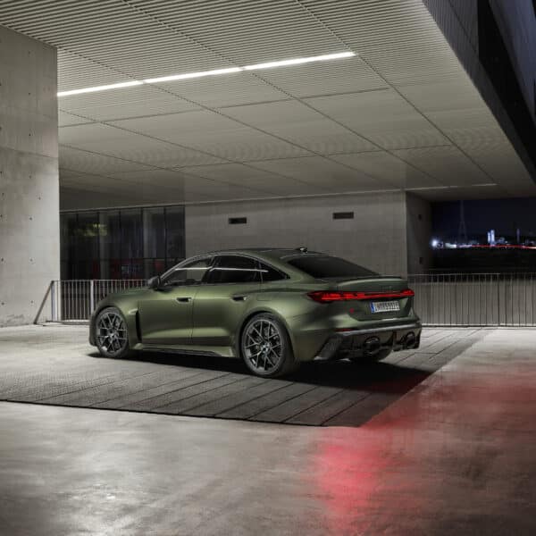 43120 a260255 large 1