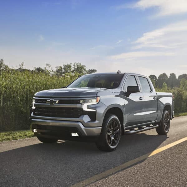 Chevrolet Silverado 7 Large