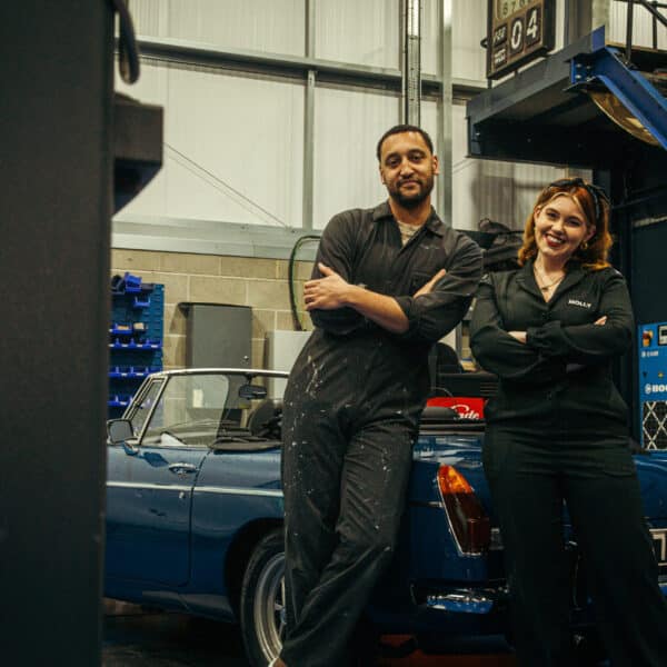 Max and Molly Credit Bridge Classic Cars Kids6 1