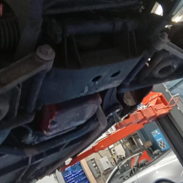 030326 1960 MGA Coupe Inspection 13