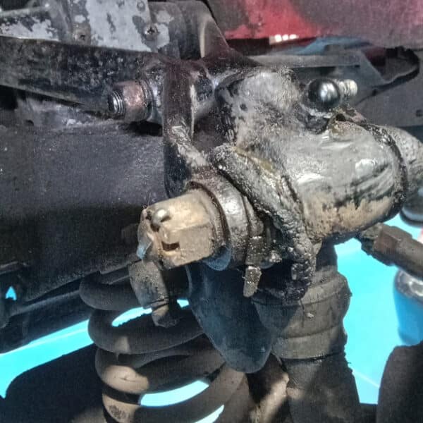 030326 1960 MGA Coupe Inspection 4