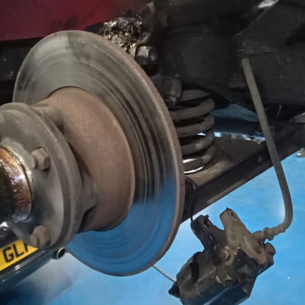 030326 1960 MGA Coupe Inspection 6