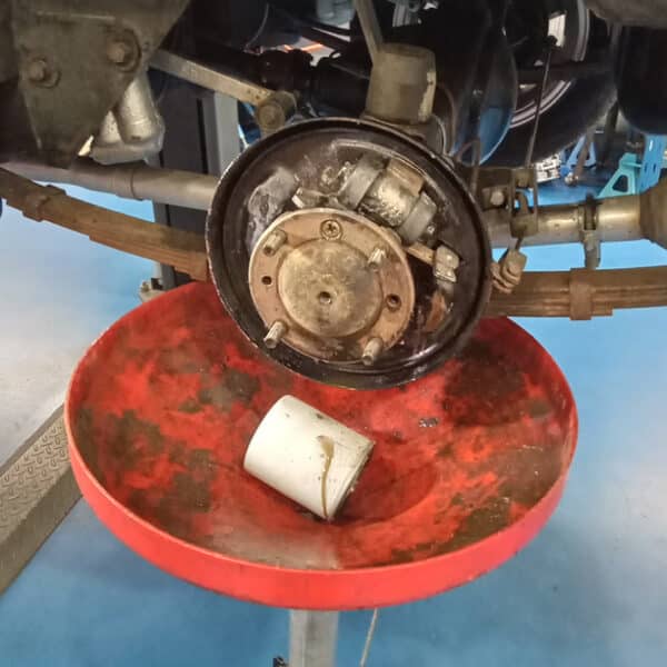 030326 1978 MG Midget Repairs 11