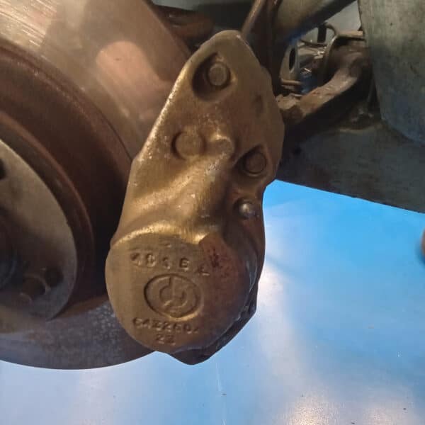 040326 1955 Austin Healey Radiator water pump brakes and gearbox tunnel 9