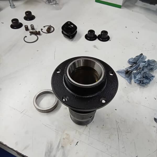 040326 1970 Aston Martin DBS Suspension Parts 116