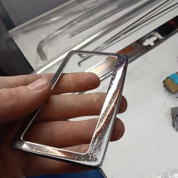 040326 1970 Aston Martin DBS Suspension Parts 135