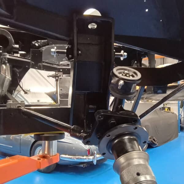 040326 1970 Aston Martin DBS Suspension Parts 15