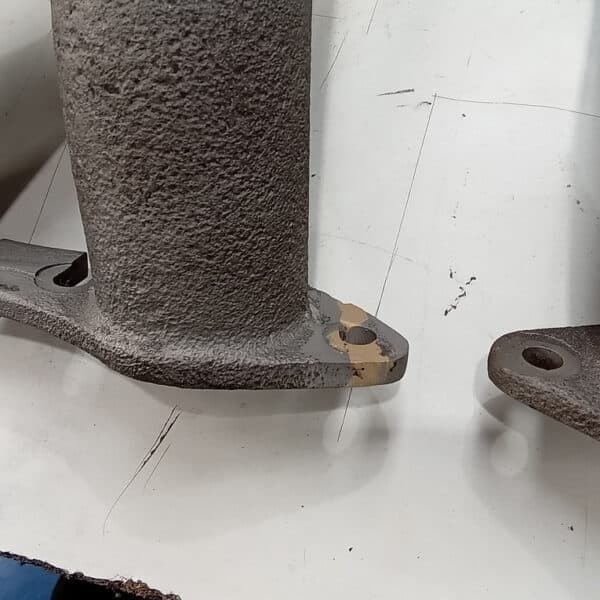 040326 1970 Aston Martin DBS Suspension Parts 29