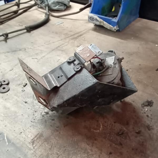 040326 1970 Aston Martin DBS Suspension Parts 49