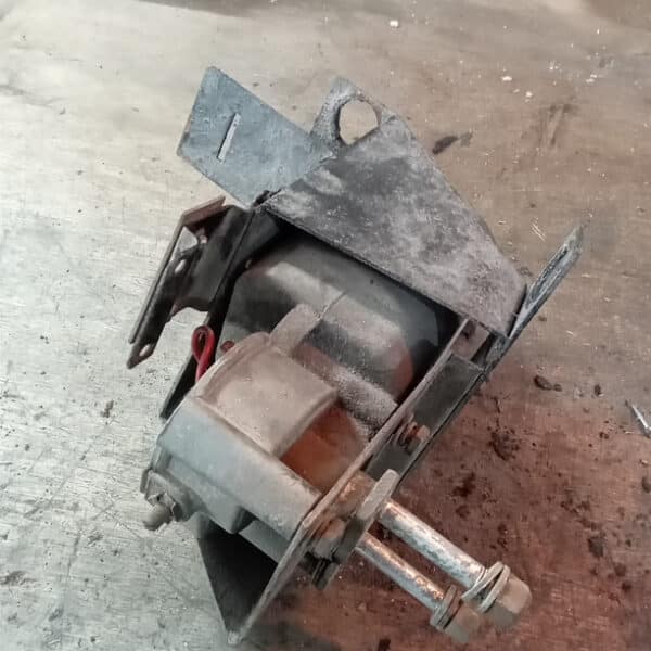 040326 1970 Aston Martin DBS Suspension Parts 53