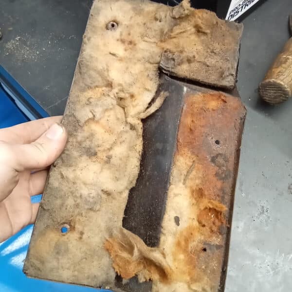 040326 1970 Aston Martin DBS Suspension Parts 63