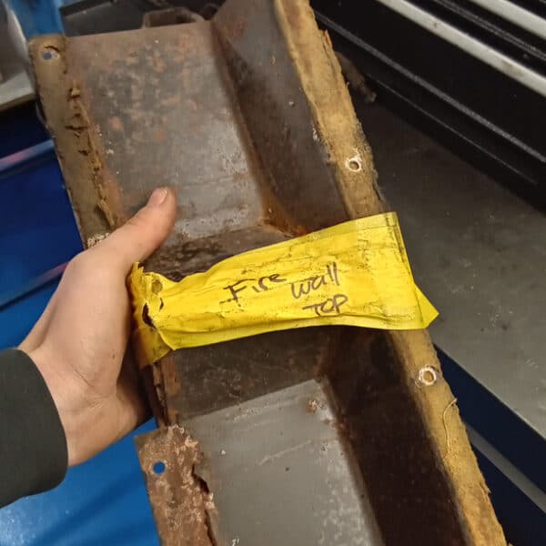 040326 1970 Aston Martin DBS Suspension Parts 65