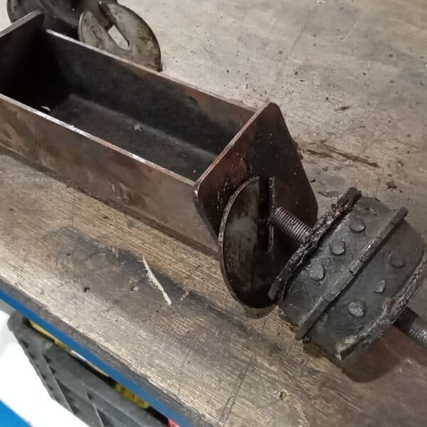 040326 1970 Aston Martin DBS Suspension Parts 75