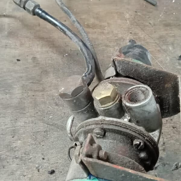 040326 1970 Aston Martin DBS Suspension Parts 78