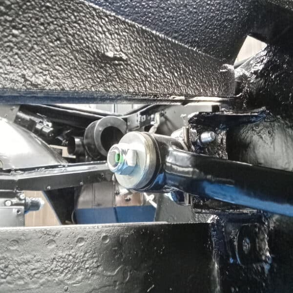 040326 1970 Aston Martin DBS Suspension Parts 9