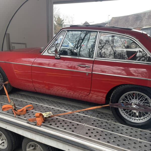 050326 1970 MGB GT Collection 12