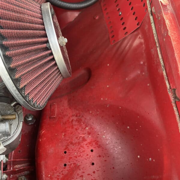 050326 1970 MGB GT Collection 7