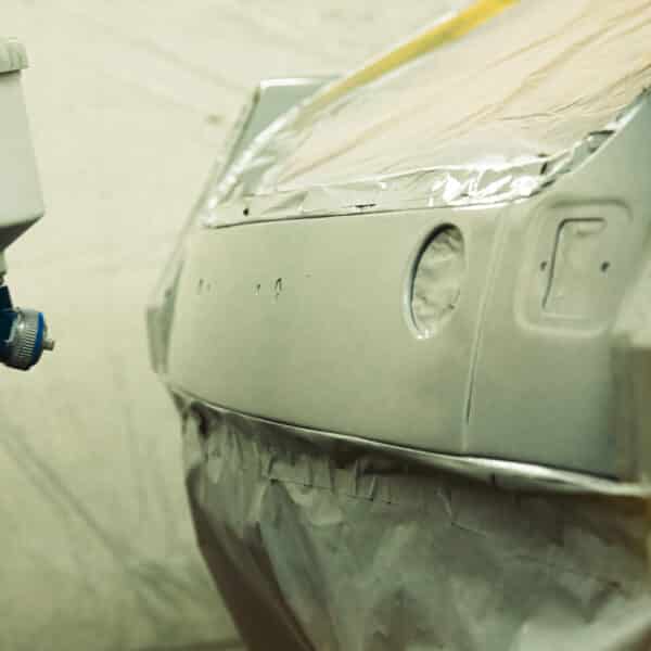 050326 1975 MGB GT V8 in Polyfan 45