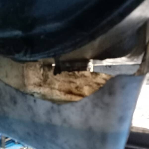 060326 1947 Morris 8 Repairs 5