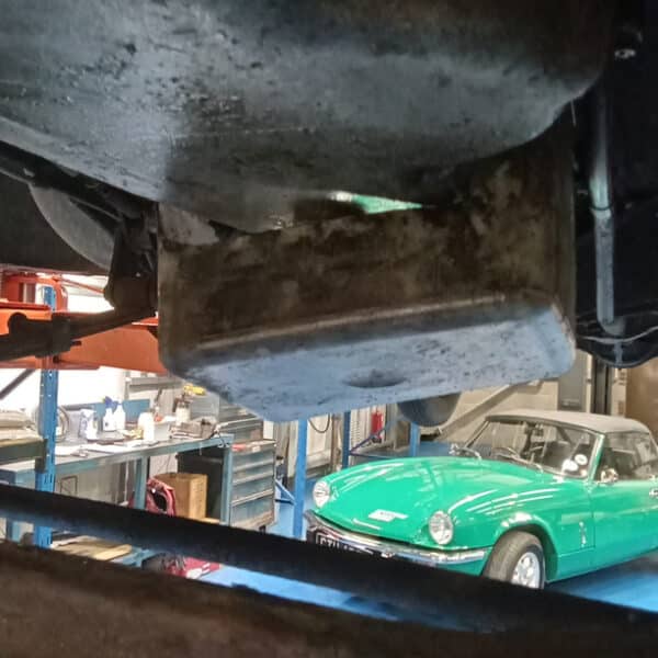 060326 1947 Morris 8 Repairs 6